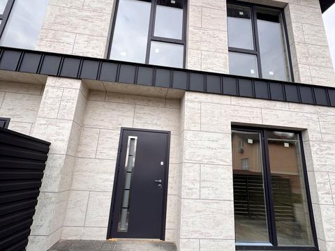 будинок за адресою с. Петропавлівська Борщагівка, Донецька