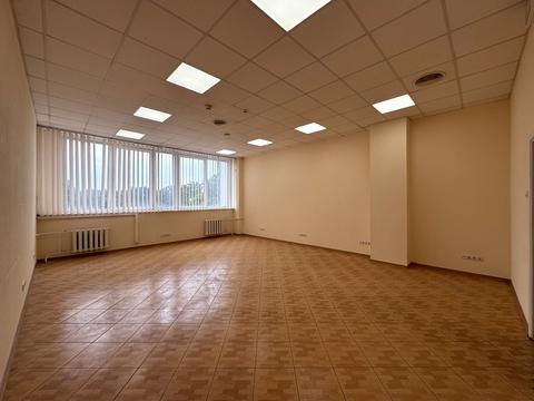 комерційна за адресою Ґарета Джонса вул. (Сім'ї Хохлових), 15