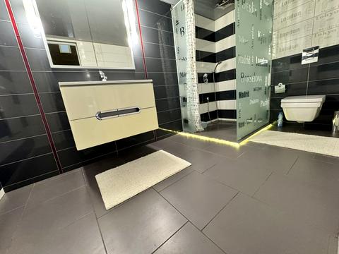 квартира за адресою Лазурна вул., 5 к11