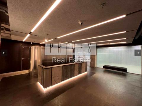 комерційна за адресою Володимирська вул., 101