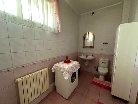 будинок за адресою Джерельна