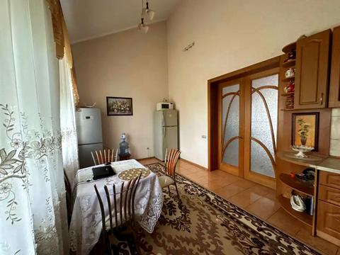 будинок за адресою Джерельна