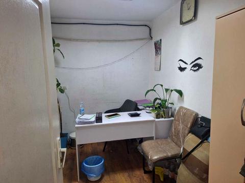 комерційна за адресою Сергія Подолинського вул. (Благоєва), 32-А