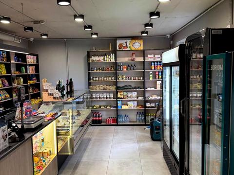 комерційна за адресою Олеся Бердника вул., 1-В