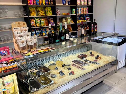 комерційна за адресою Олеся Бердника вул., 1-В