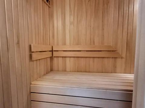 будинок за адресою Київська