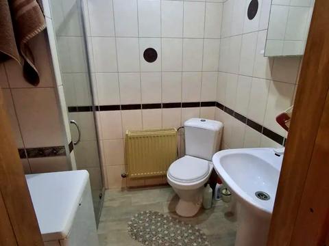 будинок за адресою Київська