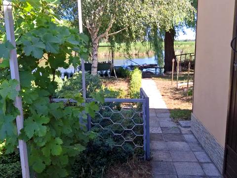 будинок за адресою Київська