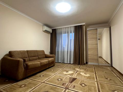 квартира за адресою Антоновича вул. (Горького), 165