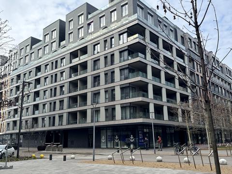 комерційна за адресою Набережно-Рибальська дорога вул., 9