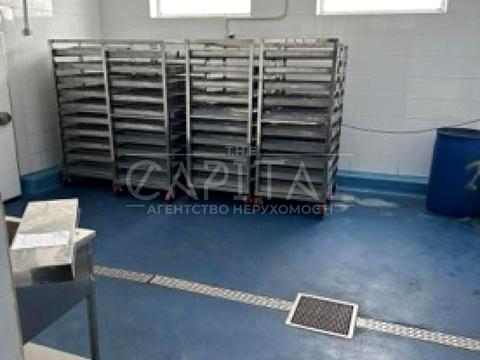 комерційна за адресою Київська, 1