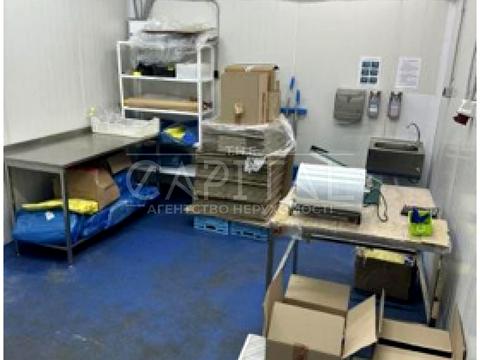 комерційна за адресою Київська, 1