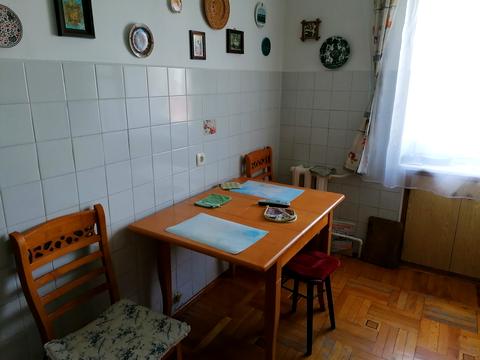 комната по адресу Миколы Хвылёвого ул., 3