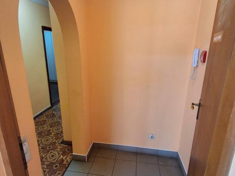 комерційна за адресою Злуки просп., 27