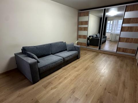 квартира за адресою Червоної Калини просп., 84