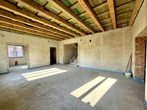 будинок за адресою 24-серпня