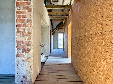 будинок за адресою 24-серпня