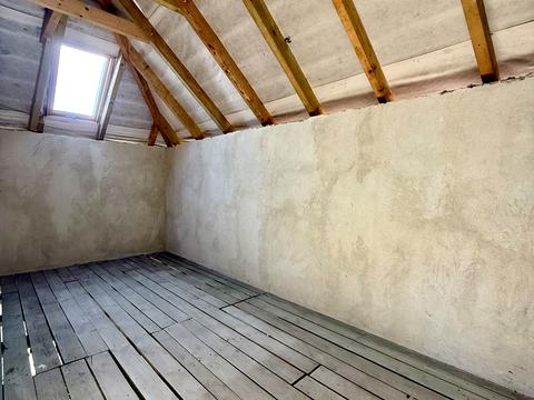 будинок за адресою 24-серпня