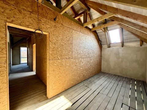 будинок за адресою 24-серпня