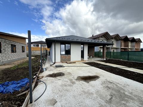 будинок за адресою Приозерна вул.