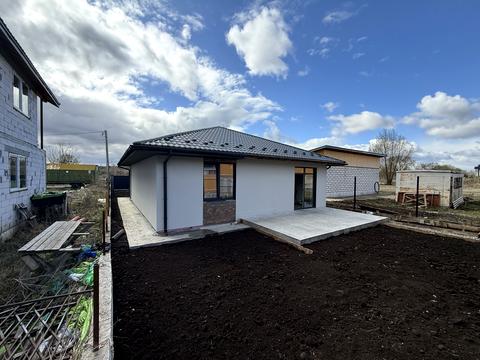 будинок за адресою Приозерна вул.