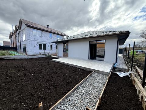 будинок за адресою Приозерна вул.