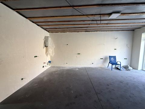 будинок за адресою Приозерна вул.