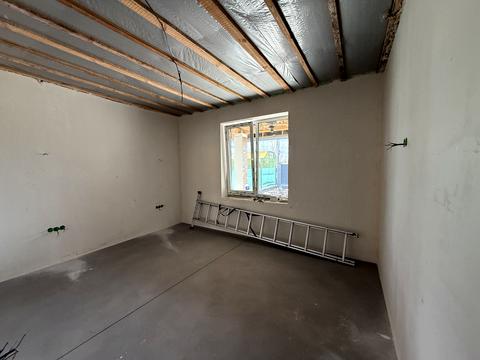 будинок за адресою Приозерна вул.