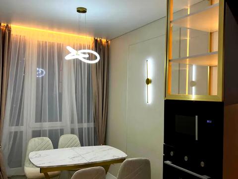 квартира за адресою Романа Левицького вул., 4