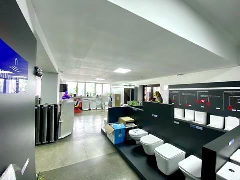 комерційна за адресою Городоцька вул., 357