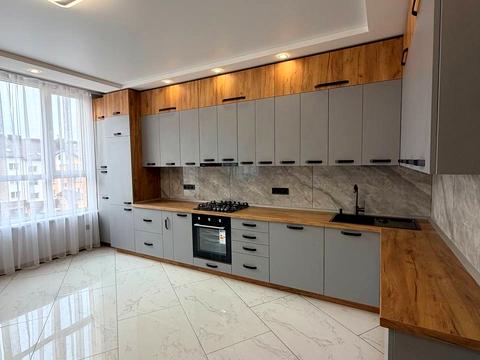 квартира по адресу Героев Майдана ул., 2