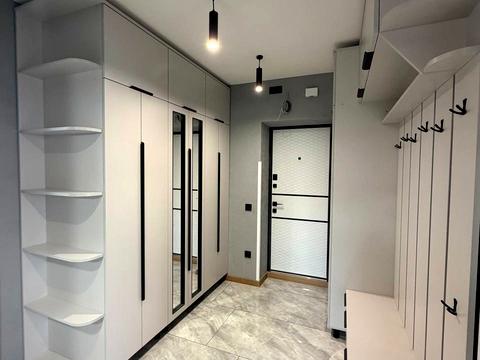 квартира по адресу Героев Майдана ул., 2