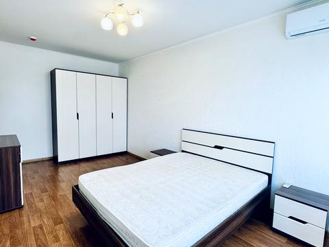 квартира за адресою Софії Русової вул., 5-Б