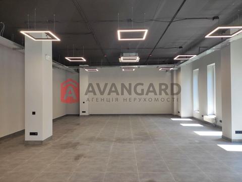 комерційна за адресою Пилипа Орлика просп. (Ілліча), 16