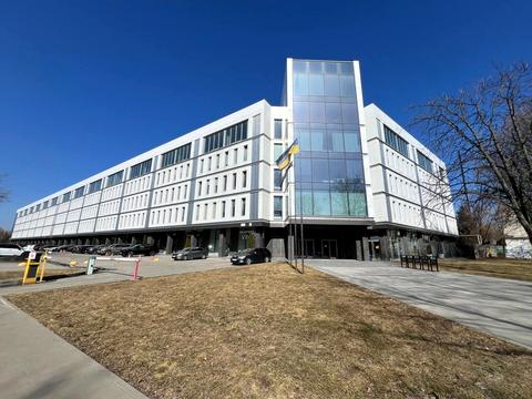 коммерческая по адресу Филиппа Орлика просп. (Ілліча), 16