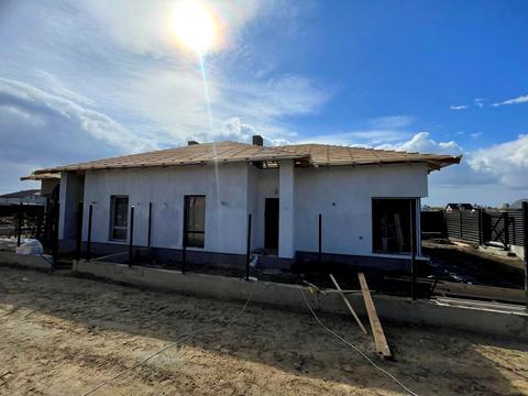 будинок за адресою Романа Шухевича вул.