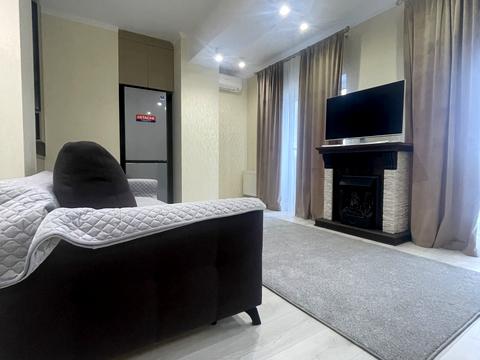 квартира за адресою Нижній Вал вул., (Будинок 1)