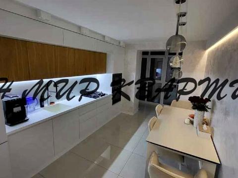 квартира за адресою Марії Башкірцевої вул., 33 к1