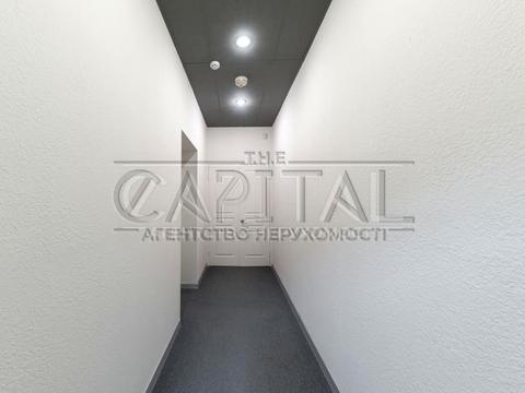 комерційна за адресою Ярославів Вал вул., 30/18