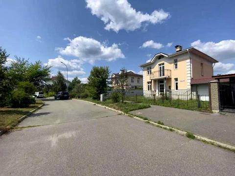 будинок за адресою богдана хмельницького