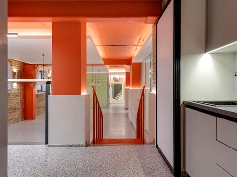 комерційна за адресою Воздвиженська вул., 60в