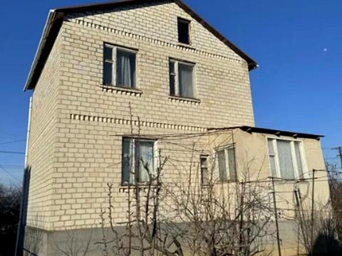 будинок за адресою Горіхова, 67