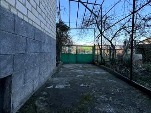 будинок за адресою Горіхова, 67
