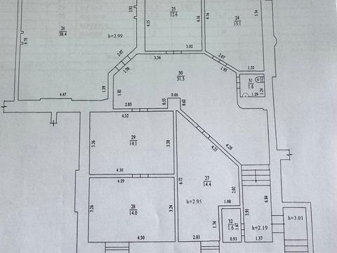 комерційна за адресою Соборності вул. (Жовтнева), 61А