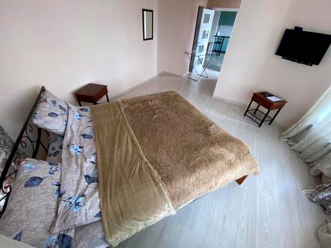 квартира за адресою Роксолани вул., 16