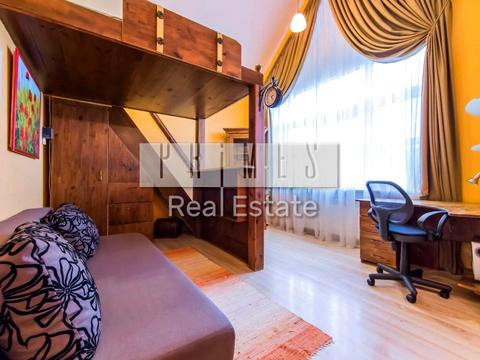 будинок за адресою Локомотивна вул., 28А