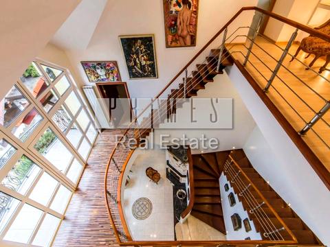 будинок за адресою Локомотивна вул., 28А