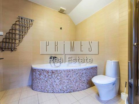 будинок за адресою Локомотивна вул., 28А