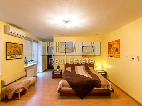 будинок за адресою Локомотивна вул., 28А