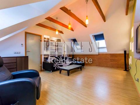 будинок за адресою Локомотивна вул., 28А